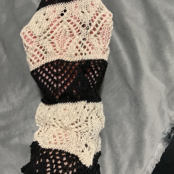 Living Doll size small long sleeve top beautiful sequins detail - Picture 7 of 8